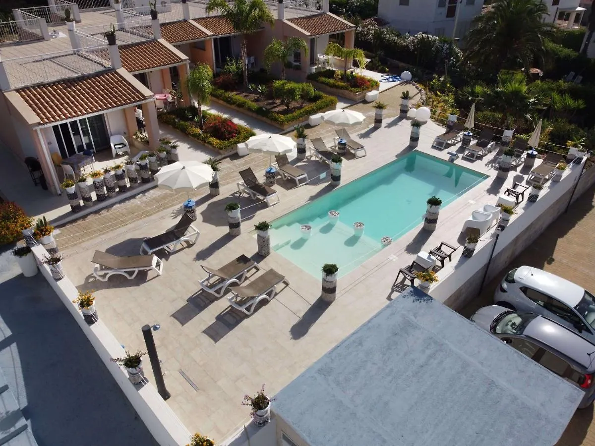 Aparthotel Small Luxury Apartments Pool And Sea View - Stella Del Mare Fontane Bianche