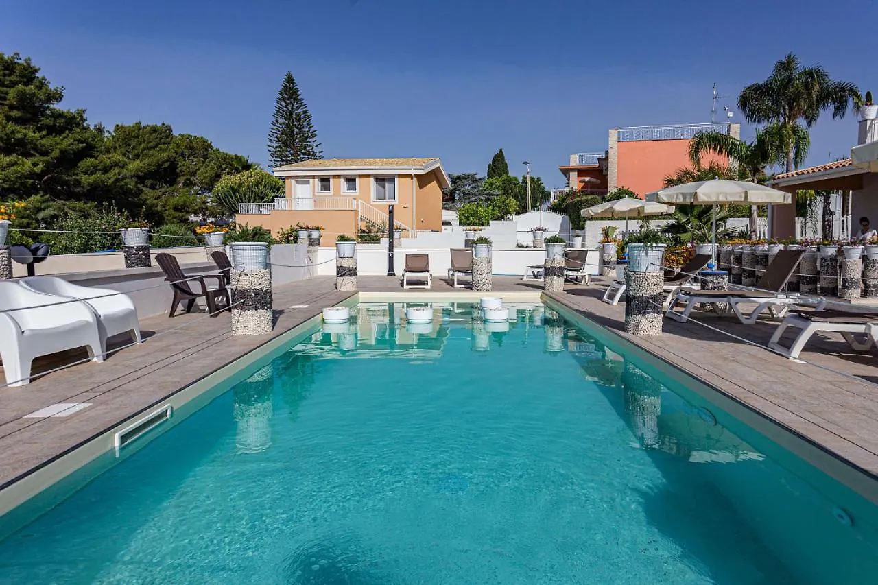 Residence Stella Del Mare Fontane Bianche Italien
