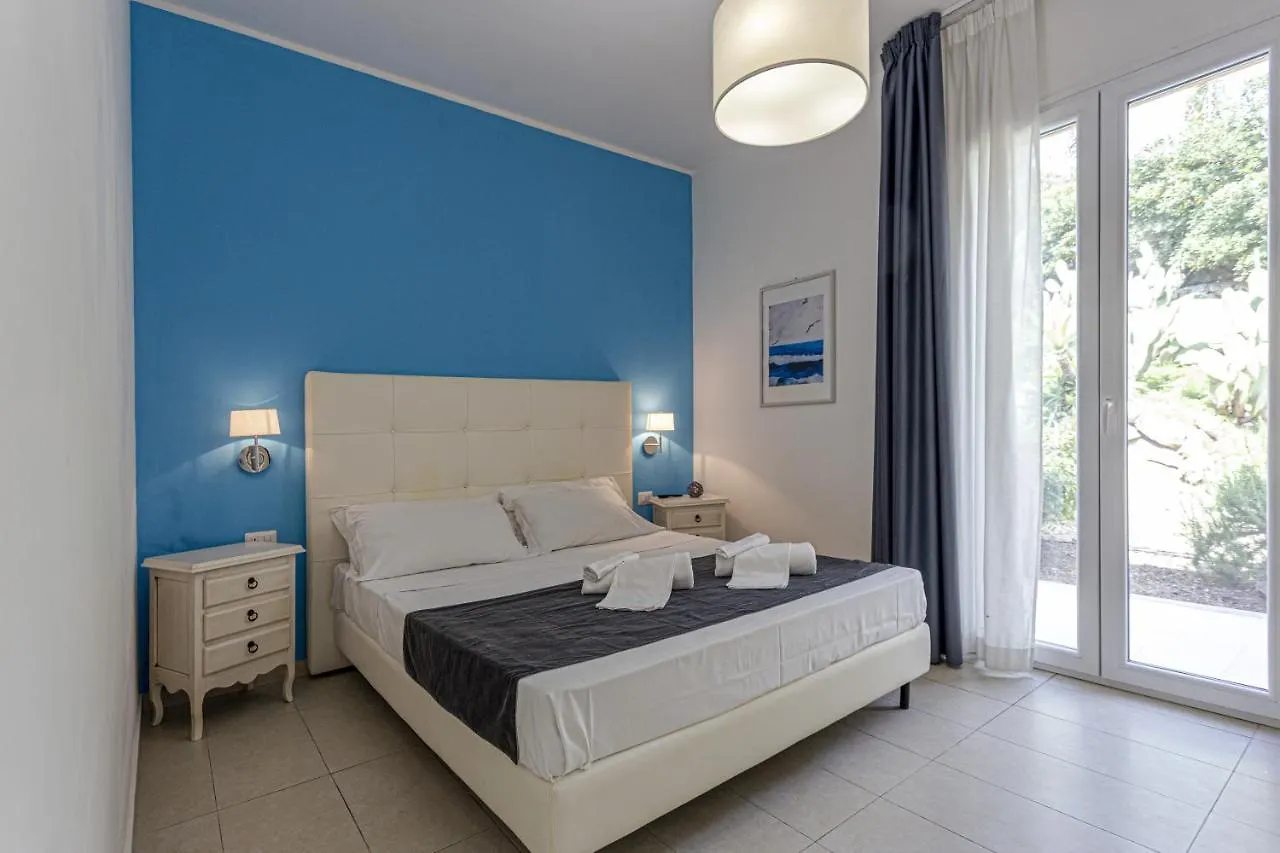 Small Luxury Apartments Pool And Sea View - Stella Del Mare Fontane Bianche
