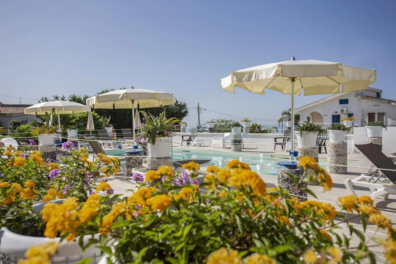 Aparthotel Residence Stella Del Mare Fontane Bianche
