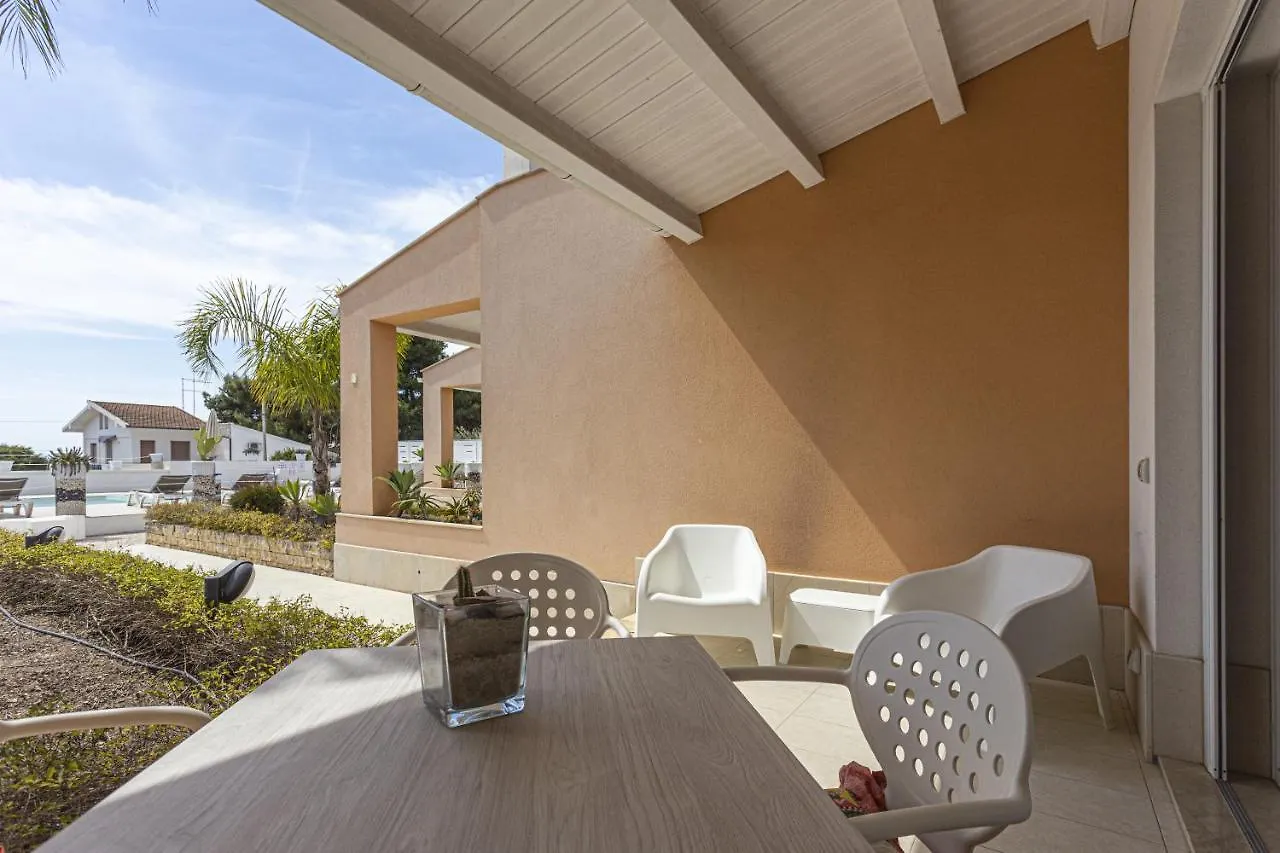 Small Luxury Apartments Pool And Sea View - Stella Del Mare Fontane Bianche Italy